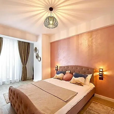 La By Infinity & Hotel Constanta