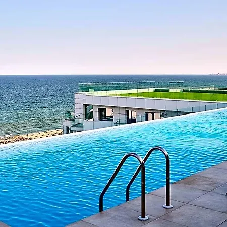 Hotel La By Infinity &