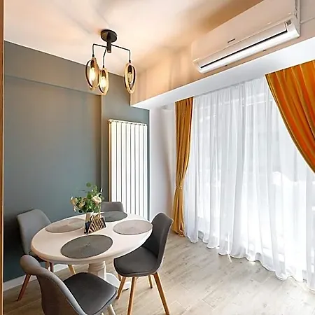 Hotel La By Infinity &